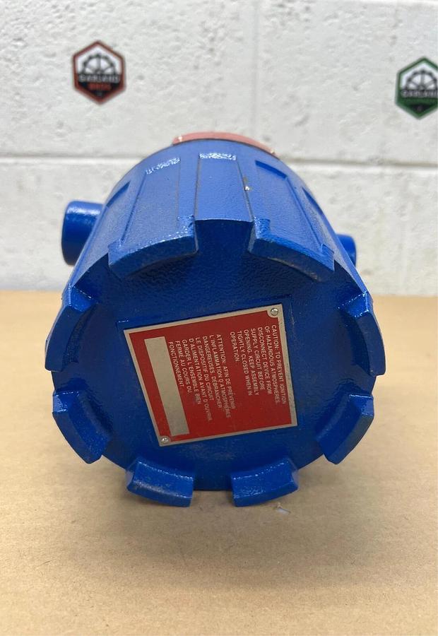 Used Magnetrol T63-1E2C-AKP Switch, 120VAC, 50/66Hz