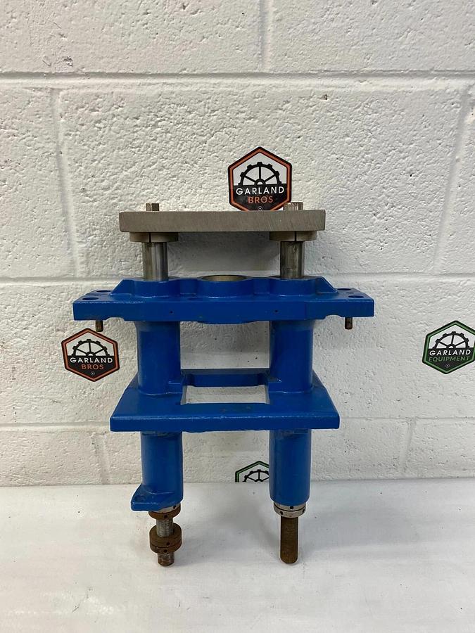 Used Bosch Rexroth 3 842 892 112 Pneumatic Pallet Lift Transfer System