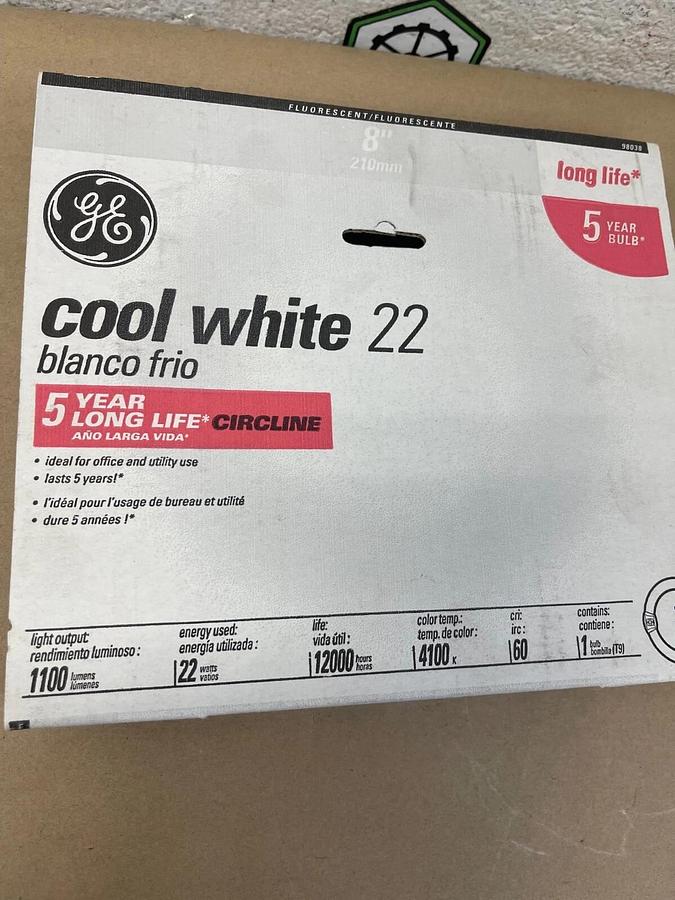 Used GE Cool White 22, 8” 210mm T-9 Fluorescent Light Bulb 1100 Lumen, 22 Watts