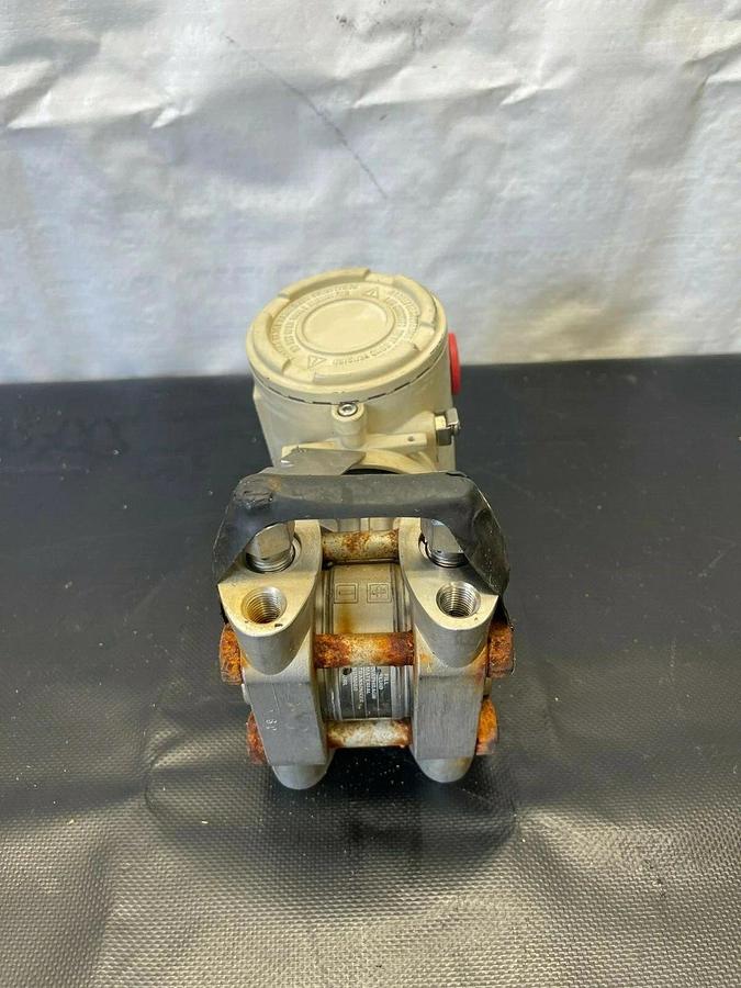 Used ABB/ Hart 600 T Series Pressure Transmitter