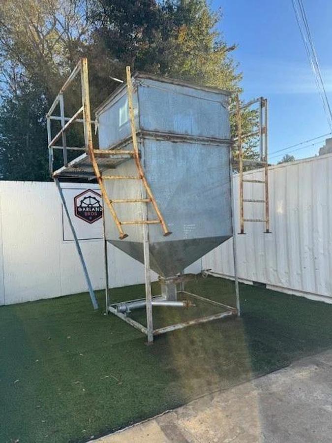 Used Industrial Hopper 60”x60” Top Inlet, 8.5”x8.5” Outlet, 43° Slope, 195' Sq Hopper