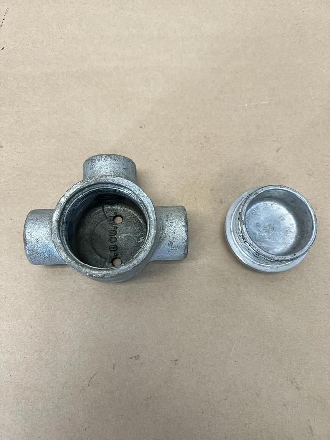 Used Crouse Hinds GUAT-24 3/4” Conduit Outlet Body