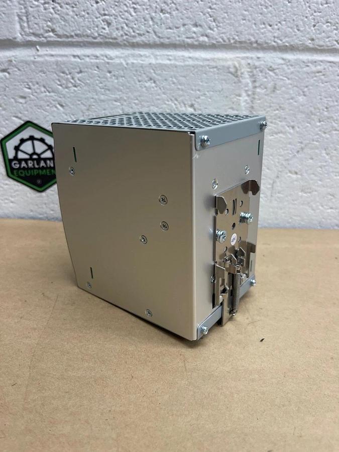 Used ABB 1SVR427034R20000 Switch Mode Power Supply CP-E 48/5.0 *NEW*