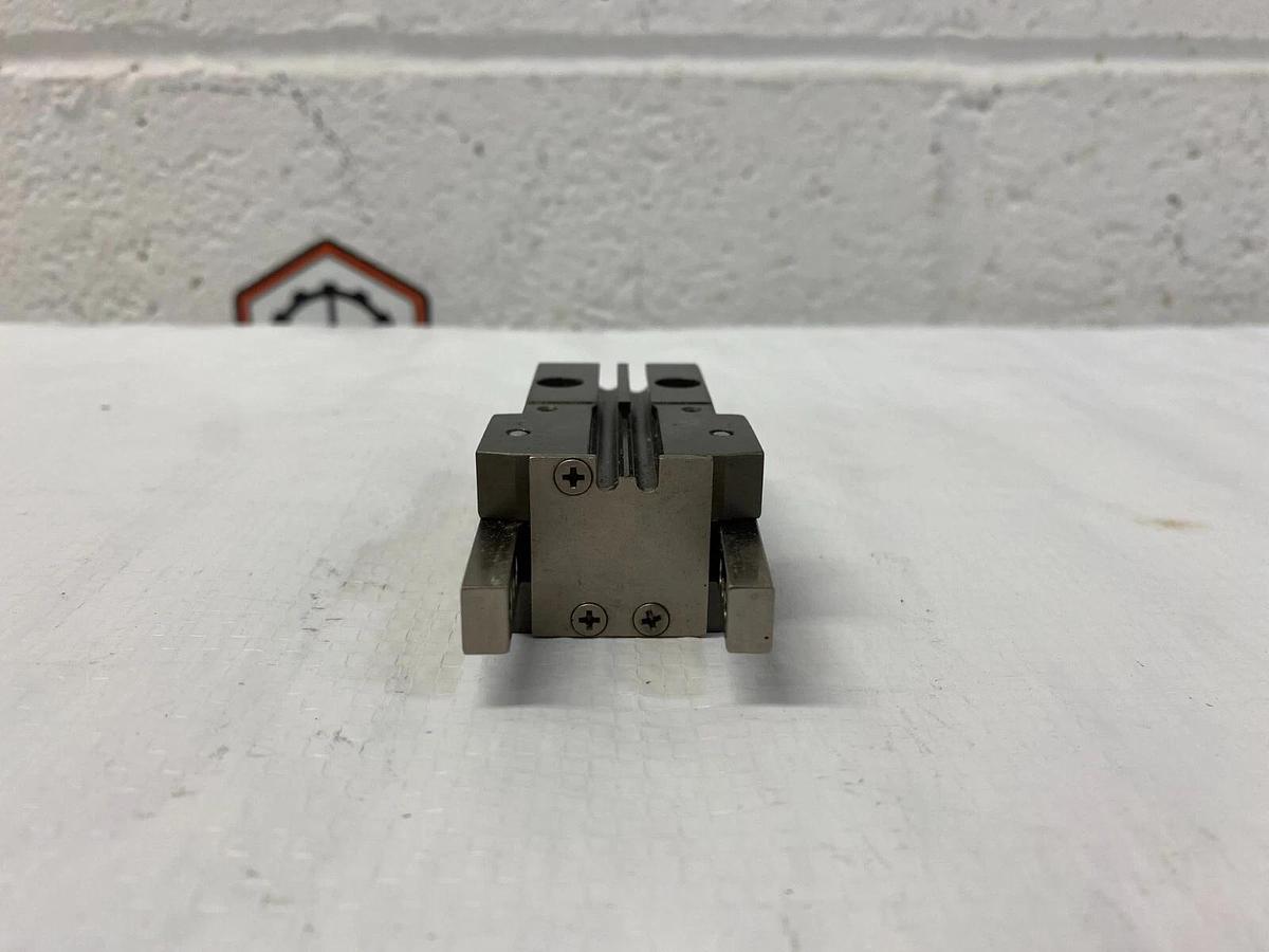 Used PHD ML305012 Miniature Parallel Gripper