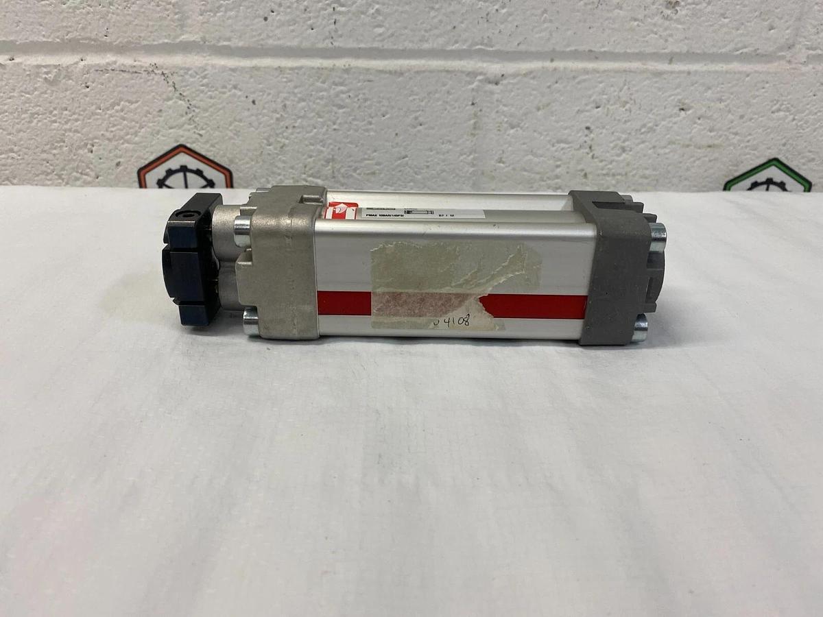 Used Parker A55L0050/000AAAA0000A0000 Pneumatic Cylinder Pmax 10BAR/145 PSI D7/12