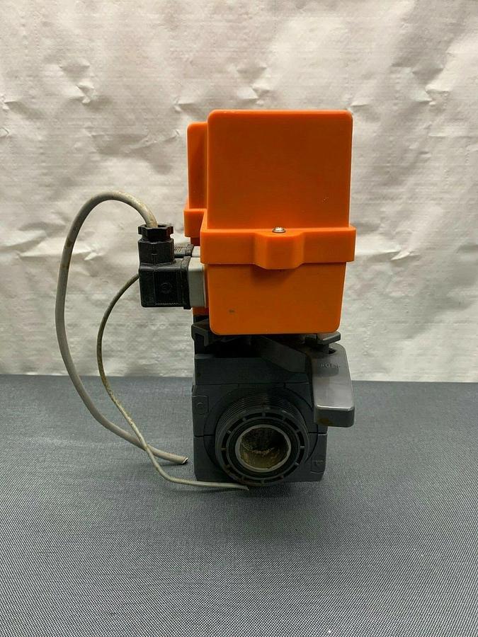 Used Georg Fischer 198.150.431 EA20 Actuator w/ 1.5” Valve
