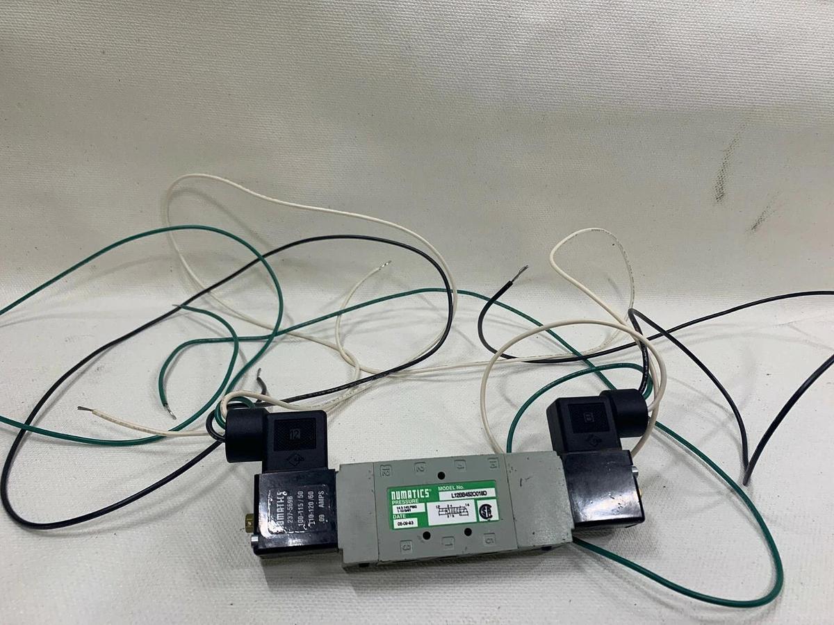 Used Numatics L12BB452O018D Solenoid Valve
