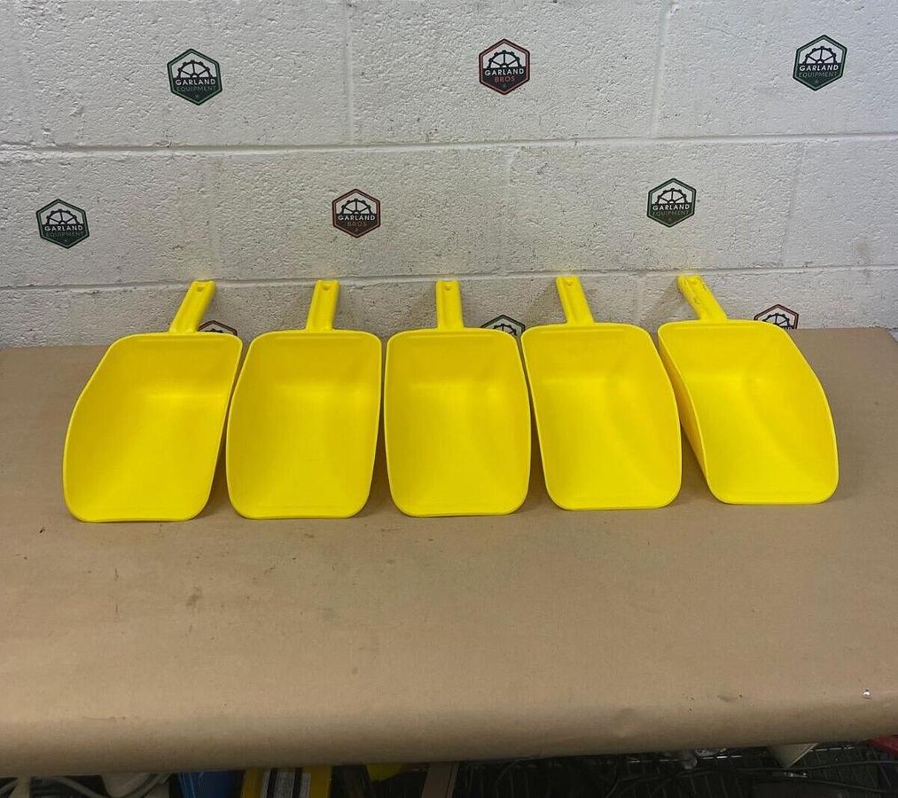 Remco 65006 Large Hand Scoop, Yellow - Lot of 5