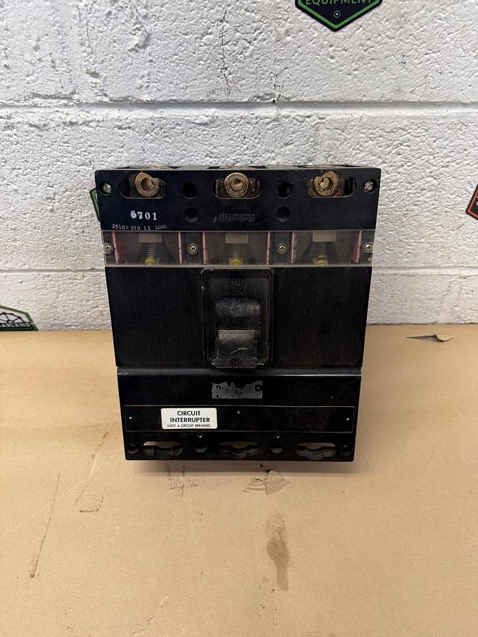 Used ITE 400A Circuit Breaker , 3 Pole, 600V