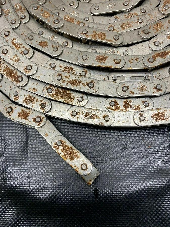 Used Tsubaki RF2040 Roller Chain, 20 Feet Long