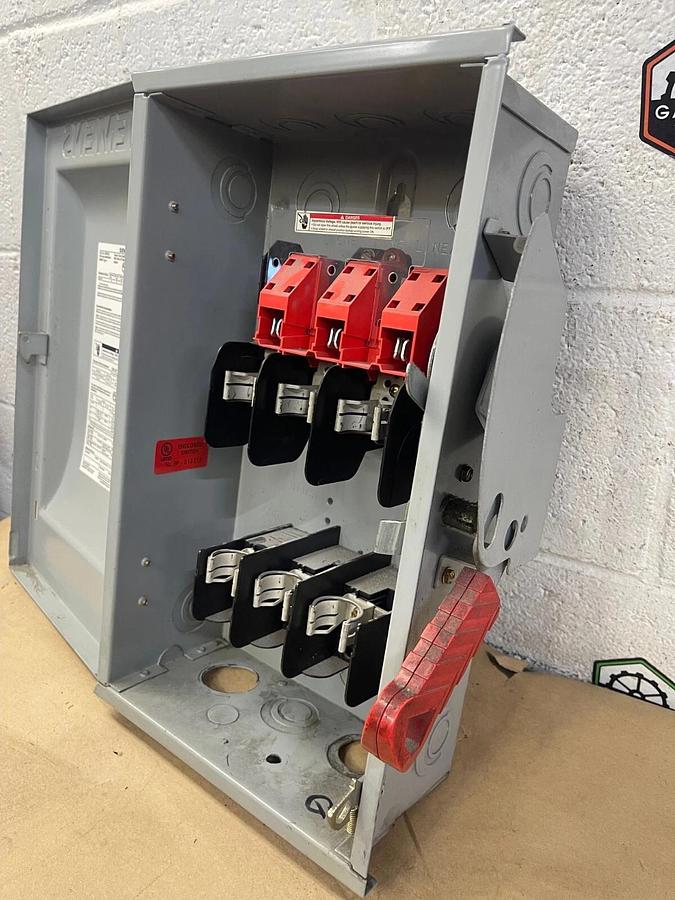 Used Siemens HNF362 Heavy Duty Safety Switch, 60 Amps, 600 V AC/DC