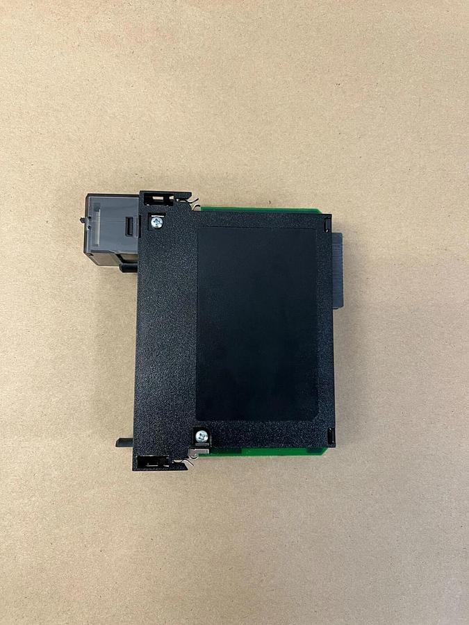 Used Allen Bradley 1756-OA8E ControlLogix 8 Point D/O Module