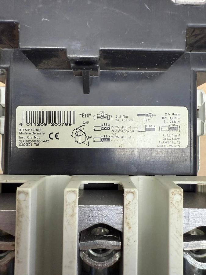 Used Siemens 3TF5011-0AP6 Contactor, 160A, 600VAC