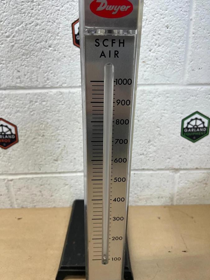 Used Dwyer RMC-106 Flow Meter ( SCFH Air, 100-1,000)