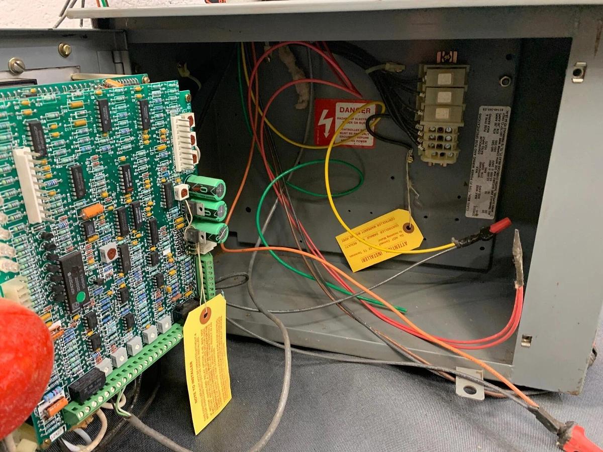 Used Square D PT10EG4 Omegapak Adjustable Frequency Controller 460V 7.3A 3HP