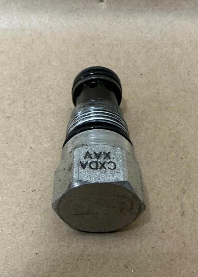 Used Sun Hydraulics CXDA-XAV Free Flow Nose-To-Side Check Valve - Lot of 3