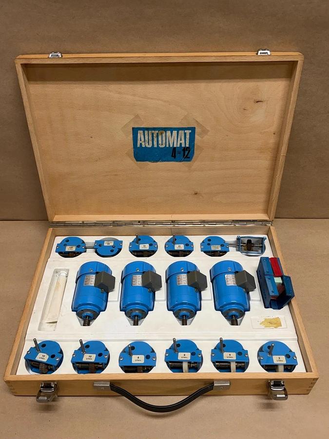 Used Automat 4-12 Motor Set, 4 Motors w/ 12 Different Output Speed