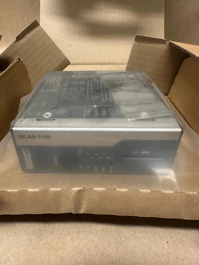 Used Phoenix Contact FL WLAN 5111 Wireless Module *NEW*