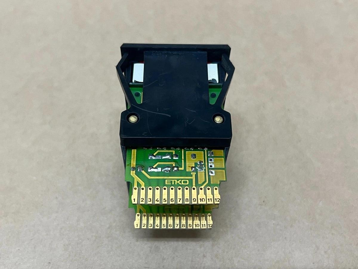 Used ETKO 2262 1526 922 2-Digit LED Display Module