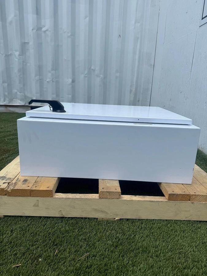 Used Saginaw Control & Engineering SCE-30XEL2510LP XEL LP Enclosure H:30”W:25.38”D:10