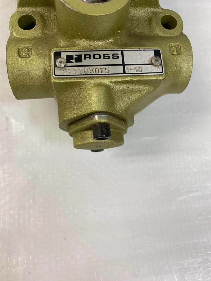 Used ROSS 2773B3075 3 Way Safety Supply Pneumatic Solenoid Valve