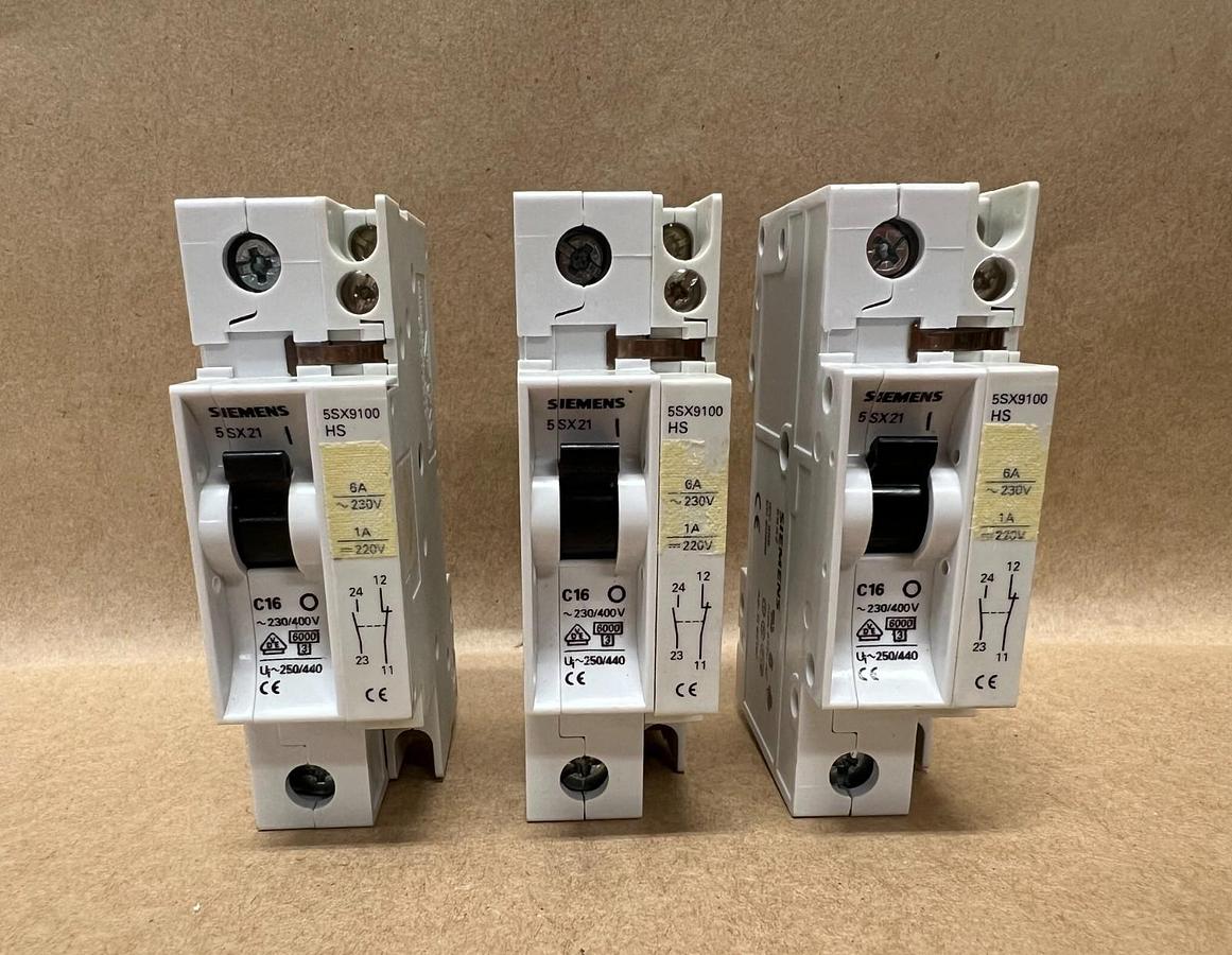 Used Siemens 5SX21 C16 230/400V Circuit Breaker 5SX9100HS Auxiliary Contact, Lot of 3