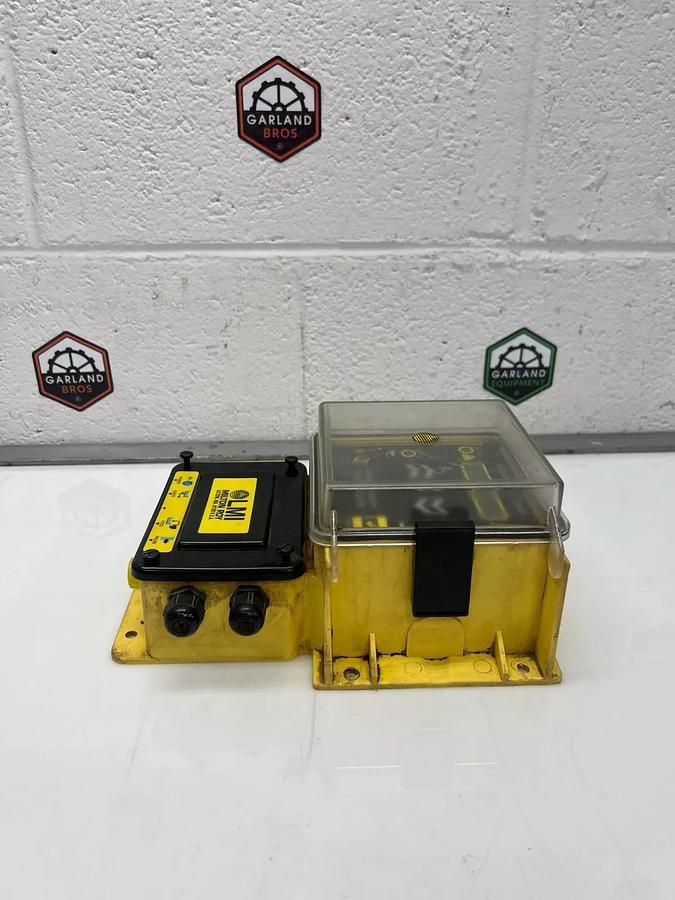 Used Milton Roy DC4000-1 Liquitron Conductivity Controller