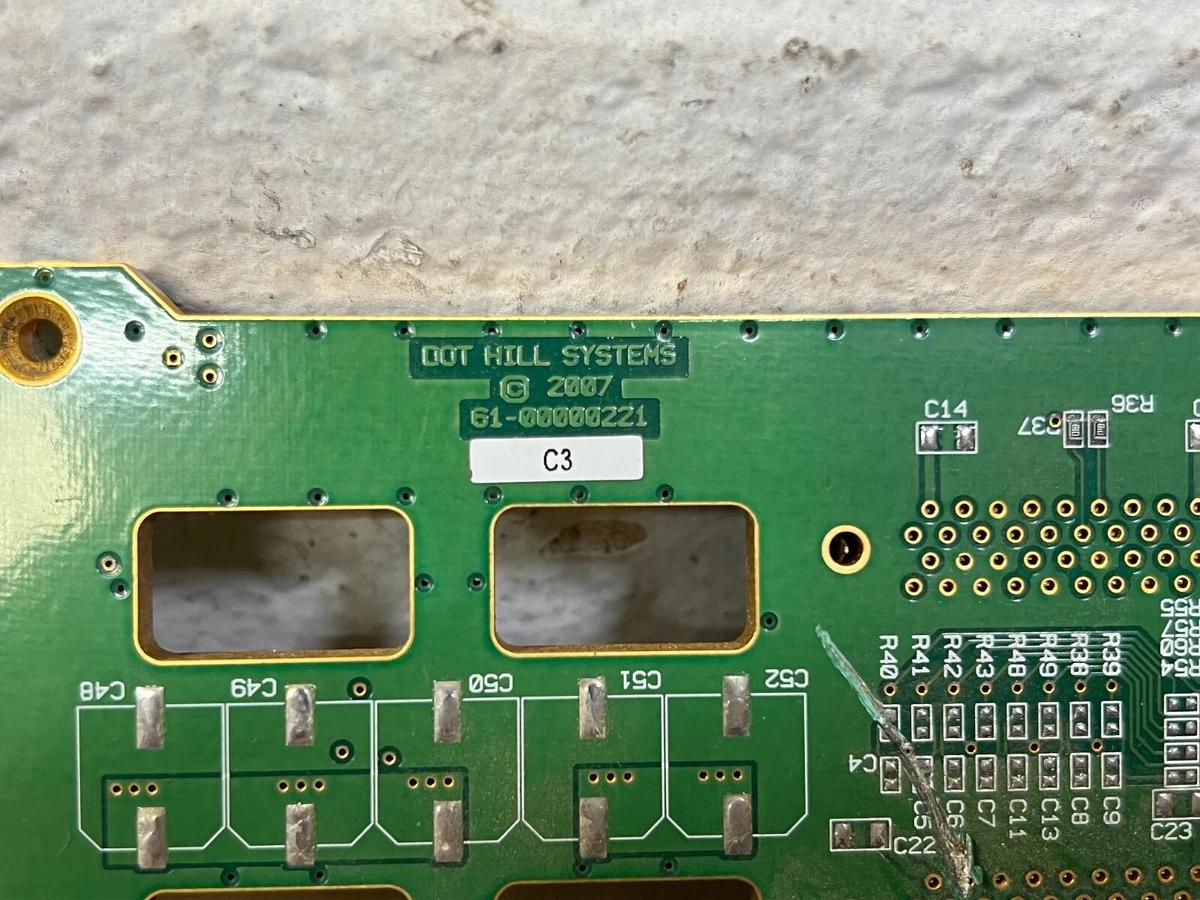 Used Dot Hill Systems 61-00000221 Midplane Board