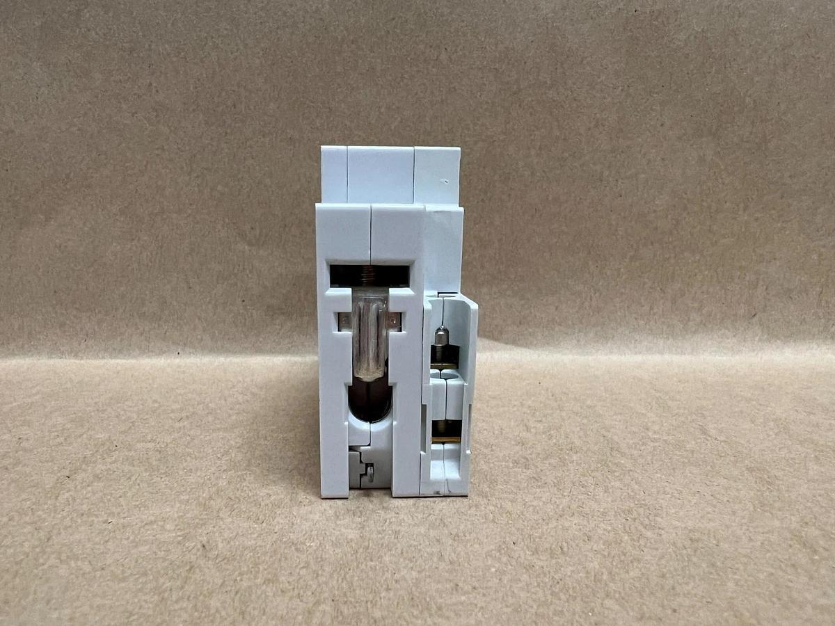 Used Siemens 5SX41 C4, 230/400V, Circuit Breaker - Lot of 4