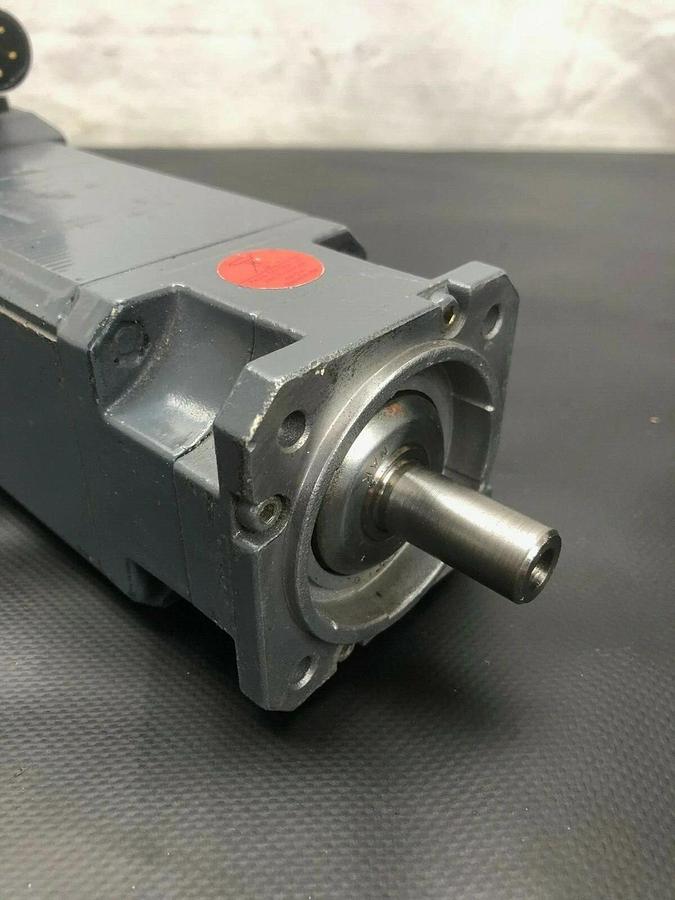 Used Siemens 1FT6034-1AK71-3AG1 Servo Motor