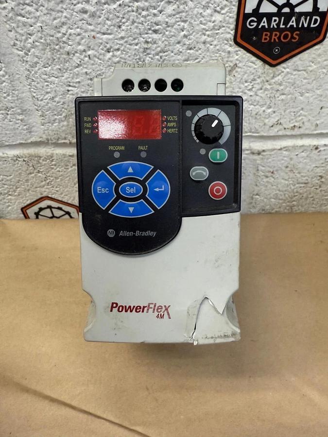 Used Allen-Bradley 22FV2P5N103 PowerFlex 4m, Series A, 5Hp, Drive - Broken Cover