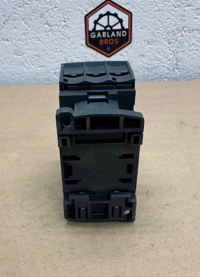 Used Schneider Electric LC1D32 Contactor