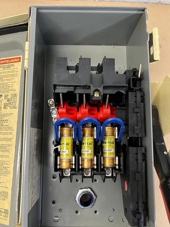 Used Square D H361AWK Heavy Duty Safety Switch