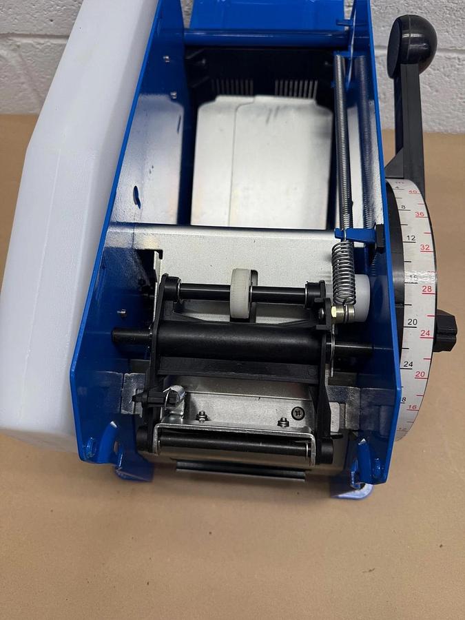 Used Global Industrial FX-800 300713 Manual Gummed Tape Dispenser *FOR PARTS*