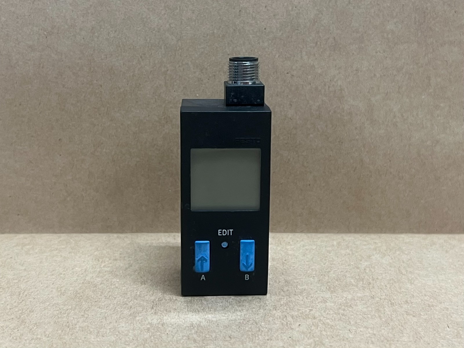 Used Festo SDE1-D10-G2-H18-C-P1-M12 0-10bar, 0-145 PSI Pressure Sensor