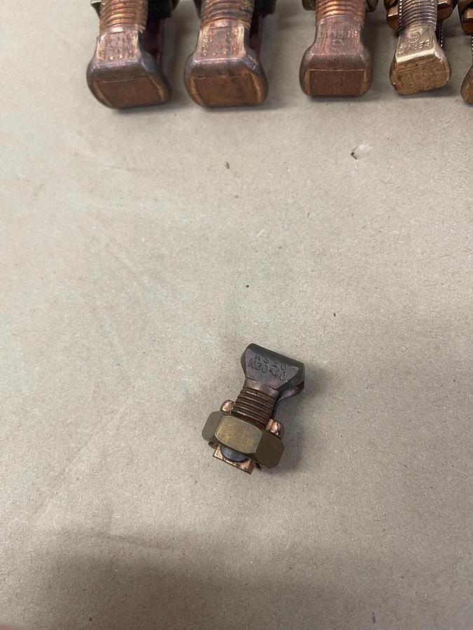 Used Burndy Lot of 7 Copper Split Bolt Connectors, 14-2/0, 14-1/0, 14-2, KS20