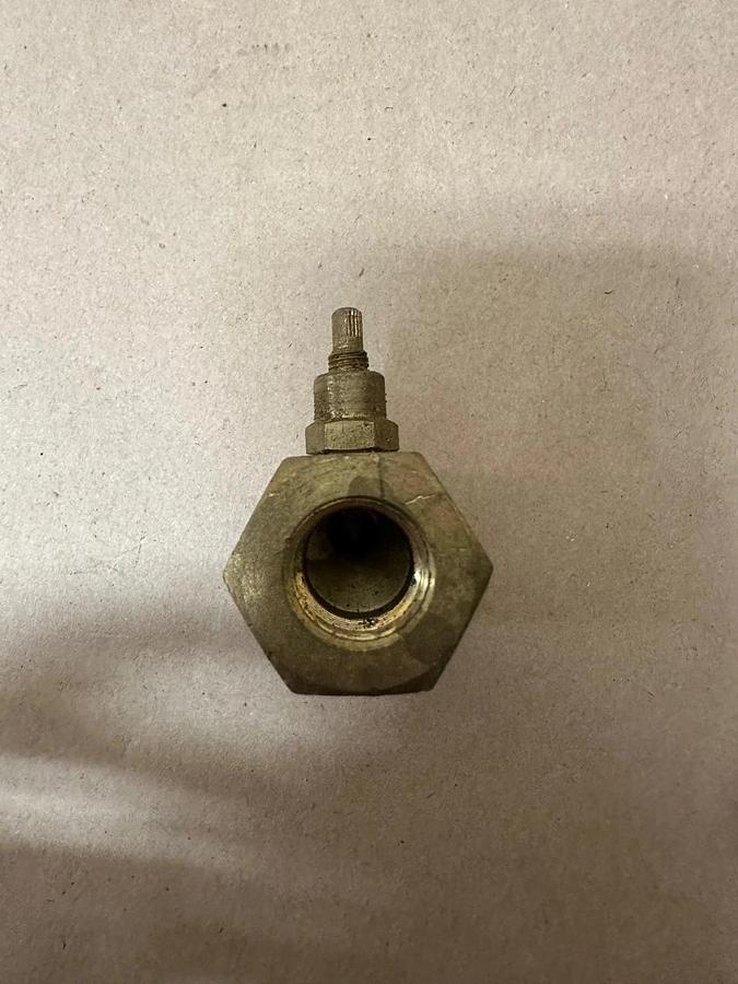 Used CAT 089896 Valve *NEW*