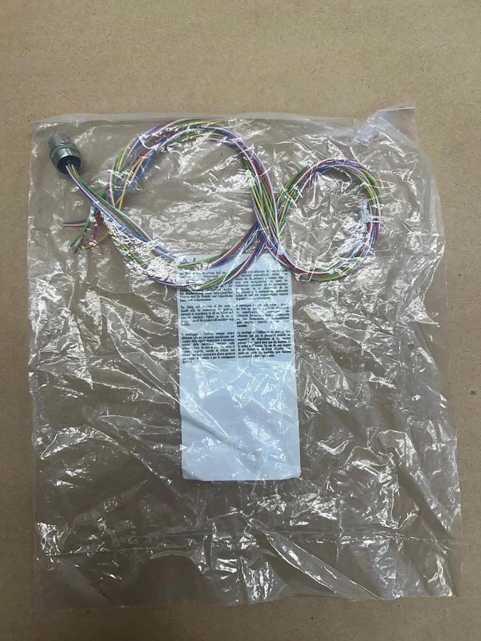 Used MURR Elektronik 7002-17181-9730100 M12 Female Recept. Connector *NEW*