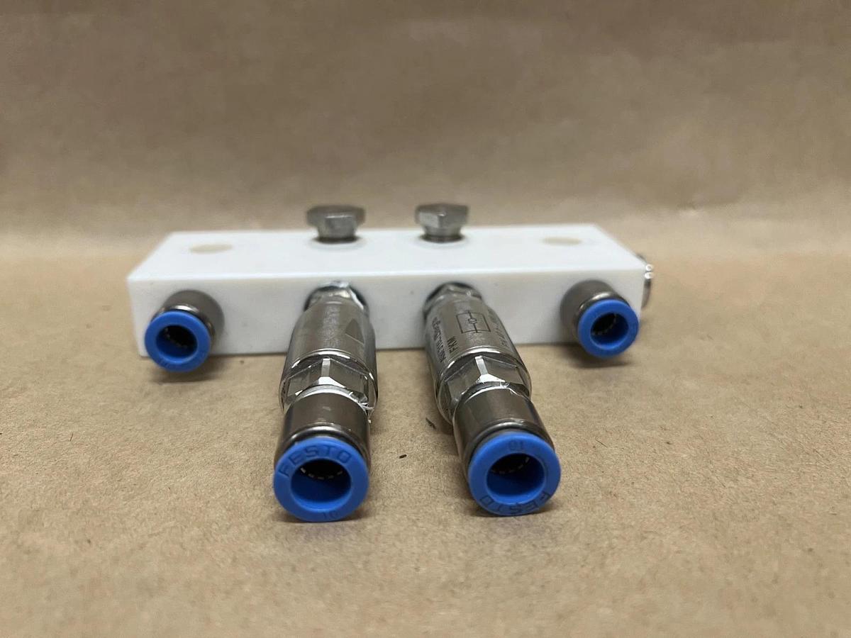 Used Legris 4 Way Pneumatic Manifold w/ PN40b-580 psi Check Valve