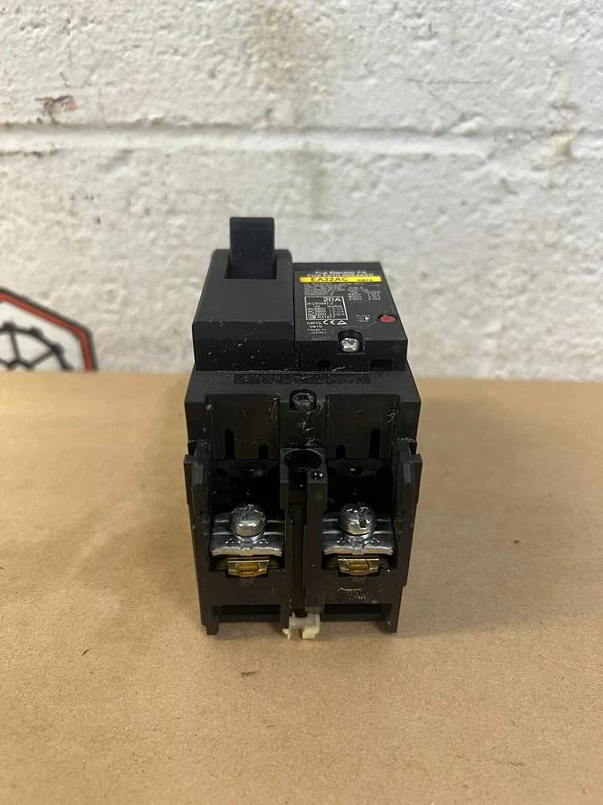 Used Fuji Electric EA32AC 20A Auto Breaker