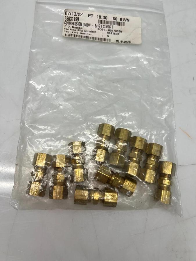 Used Parker Hannifin 63031199 Compression Union 5/16T x 5/16T (package of 10)
