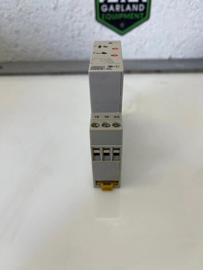 Used Omron H3DS-AL Timer, 0.1s-120h, 50/60 Hz