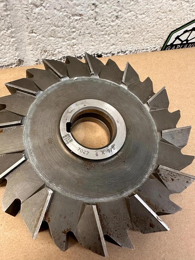 Used Illinois Tool Works - 7027 6x7/8 - 24 teeth