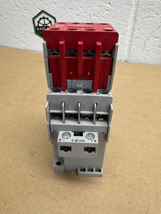 Used Allen Bradley 700-CF310* Ser A Control Relay 700S-CF620EJBC, 100S-F *NEW*