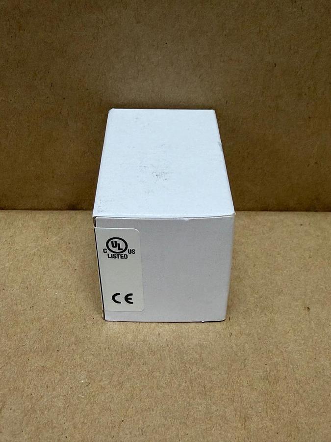 Used Fuji Electric DR30D0L-E3GZC 30mm Indicating Light, Green *FACTORY SEALED*