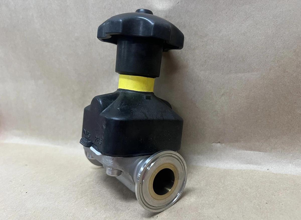 Used Crane-Saunders 4-81723-10-1 316L, CWP150, 1" Diaphragm Valve