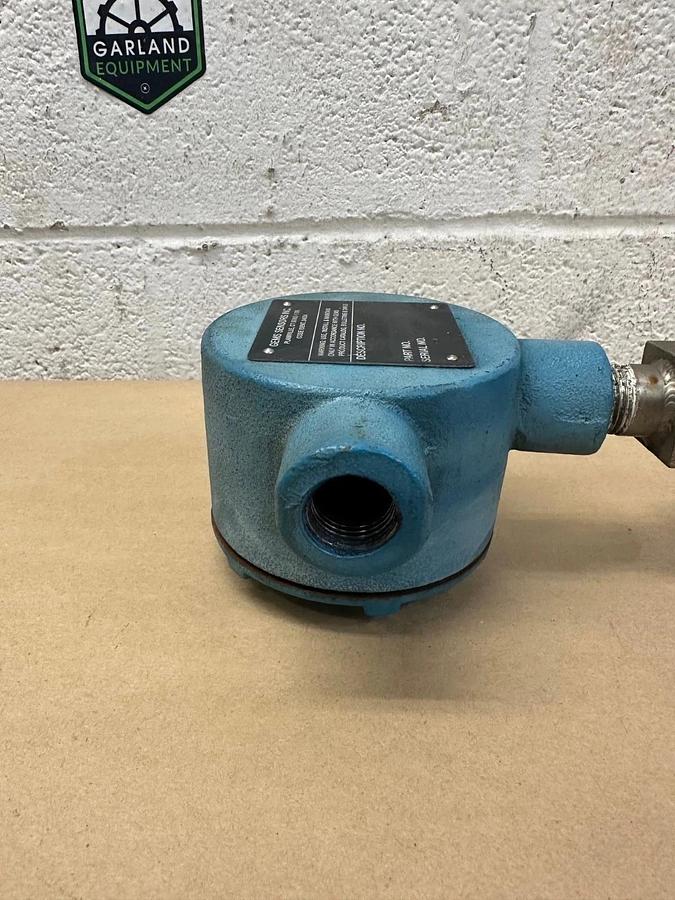 Used Gems Sensors Inc. XT-800 Float Sensor