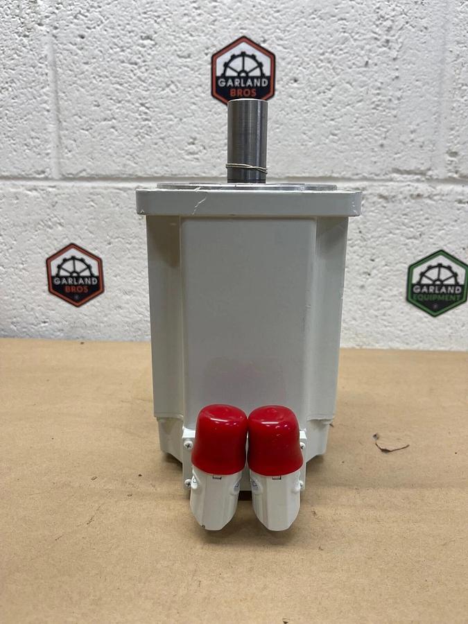 Allen-Bradley MPF-B4530K-SJ22BA , AC Servo Motor, Series A, 4000 RPM, 2.4 kw