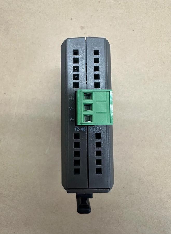 Used MOXA IMC-21-M-SC V3.1.3 Industrial Photoelectric Converter