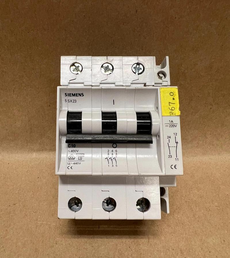 Used Siemens 5SX23 C10, 480V Circuit Breaker